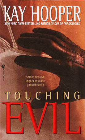 Touching Evil Paperback by Kay Hooper