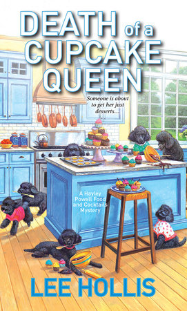 Death of a Cupcake Queen Paperback by Lee Hollis
