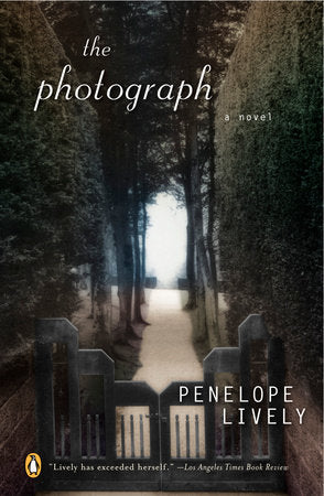 The Photograph Paperback by Penelope Lively