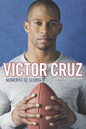 Momento de Gloria Paperback by Victor Cruz