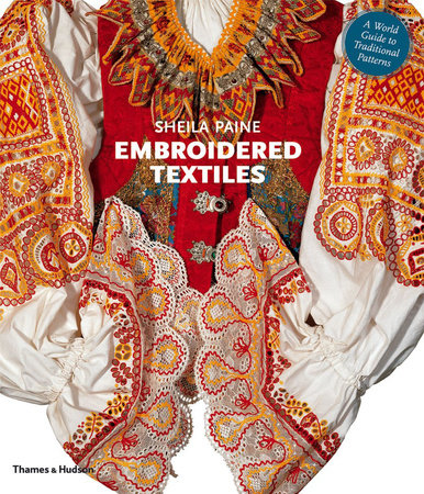 Embroidered Textiles Paperback by Sheila Paine