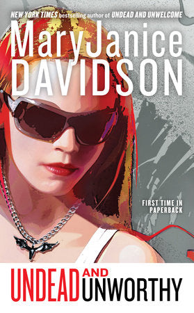 Undead and Unworthy Paperback by MaryJanice Davidson