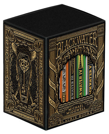 Cofre Blackwater / Blackwater Treasure Box Paperback by Michael McDowell